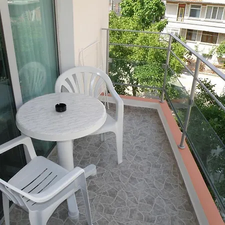 Makao Family 2* Rawda