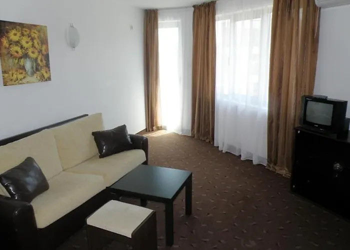 Hotel Makao Family 2*