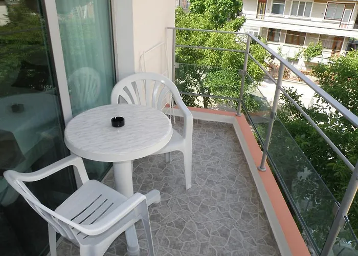 Makao Family 2* Ravda