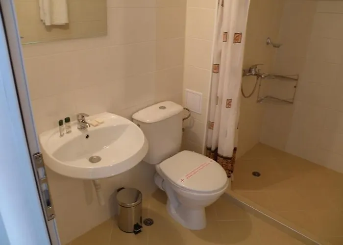 Makao Family Hotel 2*