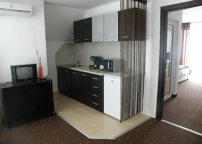 Hotel Makao Family Rawda